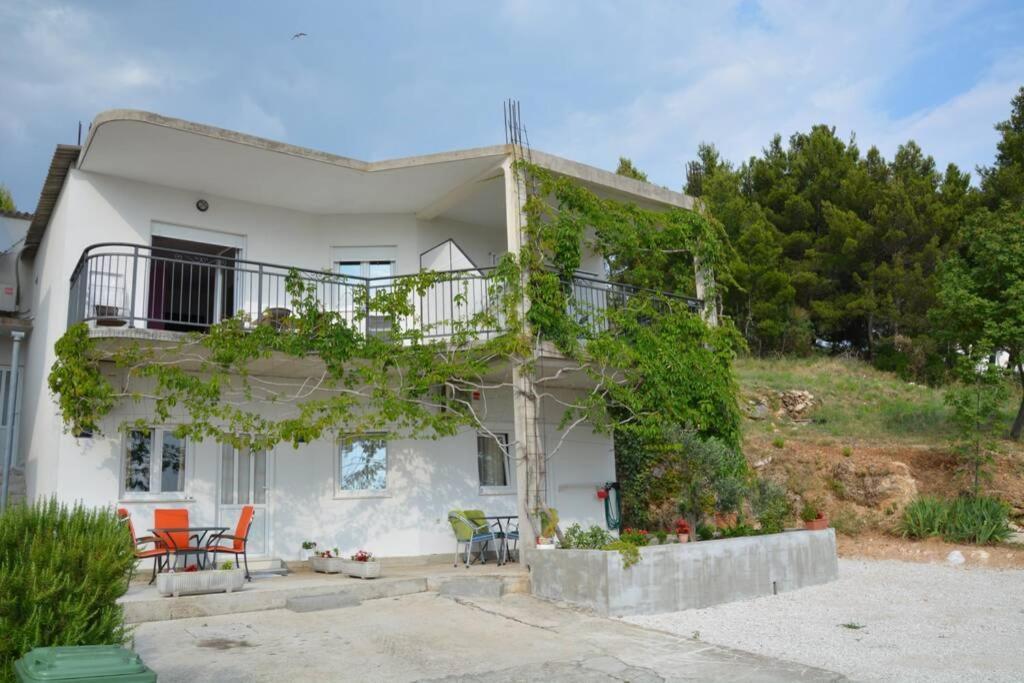 Recommendation For Small And Young Families Duće Exterior foto